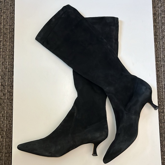 Eliana Shoes - Eliana Italian Hancrafted Tribeca Black
Suede Boots Women's Size 9